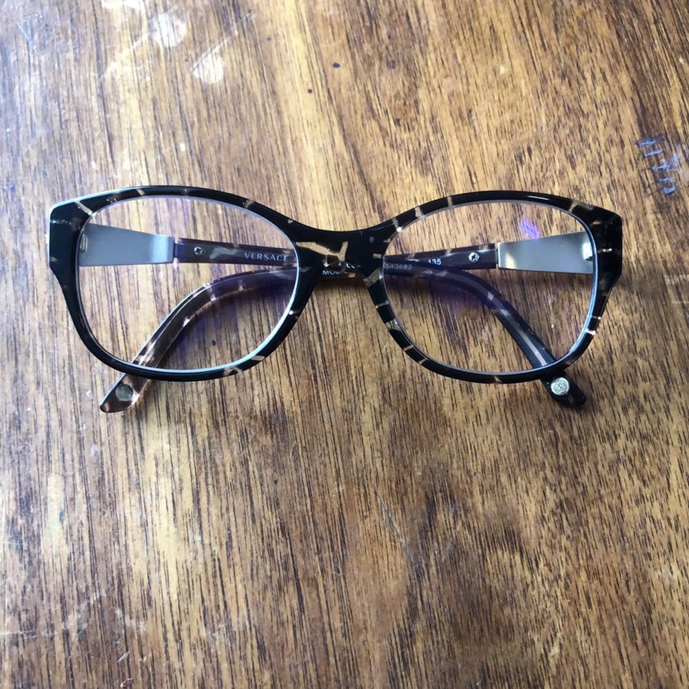 Versace Eyeglasses with case and cloth - Picture 4 of 13